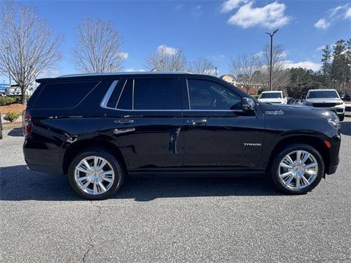 2022 Chevrolet Tahoe 4WD High Country