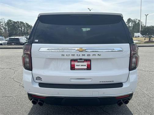 2023 Chevrolet Suburban Premier