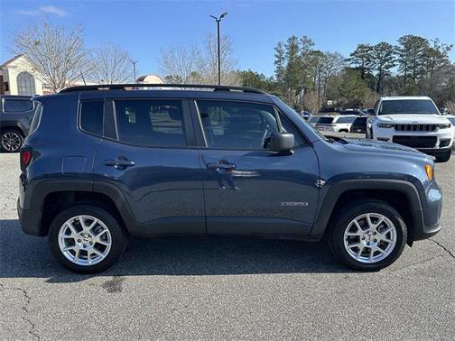 2023 Jeep Renegade Latitude