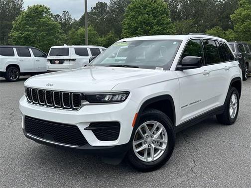 2024 Jeep Grand Cherokee Laredo