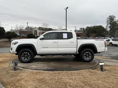 2022 Toyota Tacoma TRD Off Road