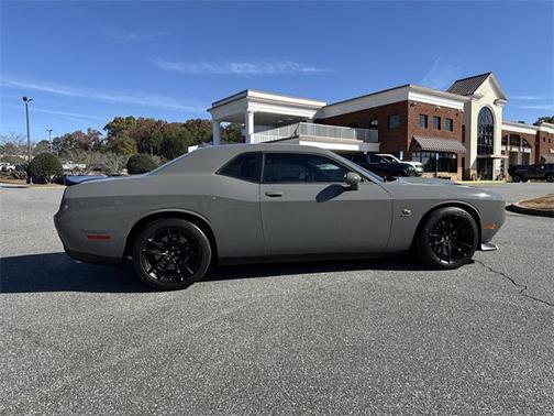 2023 Dodge Challenger R/T Scat Pack