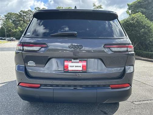 2025 Jeep Grand Cherokee L Altitude