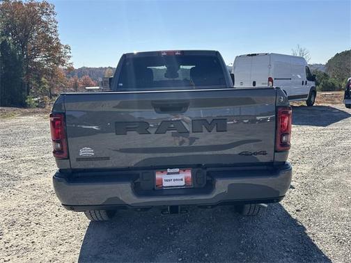 2026 RAM 2500 Big Horn Crew Cab 4x4 6'4' Box