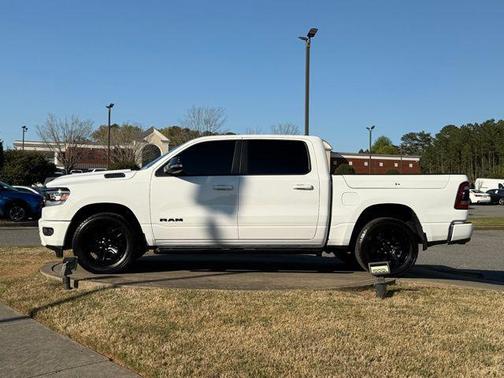 Bright White Clearcoat 2021 RAM 1500 Big Horn/Lone Star