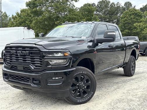 2025 RAM 2500 Big Horn Crew Cab 4x4 6'4' Box