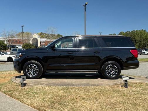 Black Metallic 2024 Ford Expedition Max XLT