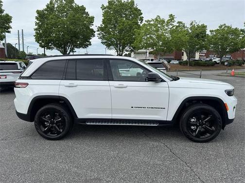 2023 Jeep Grand Cherokee Limited X