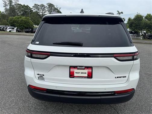 2023 Jeep Grand Cherokee Limited X
