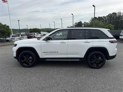 2023 Jeep Grand Cherokee Limited X