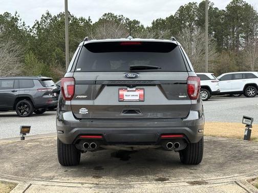 2018 Ford Explorer Sport