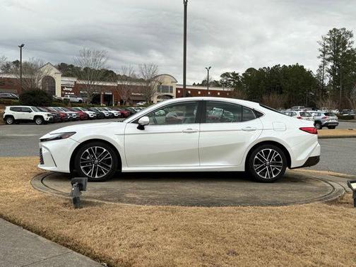 2025 Toyota Camry XLE