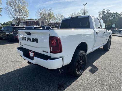 2025 RAM 2500 Big Horn Crew Cab 4x4 6'4' Box
