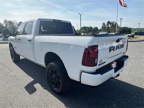 2025 RAM 2500 Big Horn Crew Cab 4x4 6'4' Box