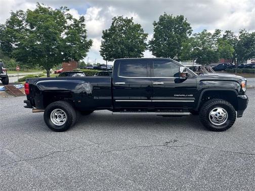 2019 GMC Sierra 3500 Denali