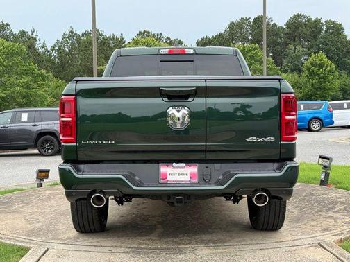 Serrano Green Metallic 2026 RAM 1500 Limited