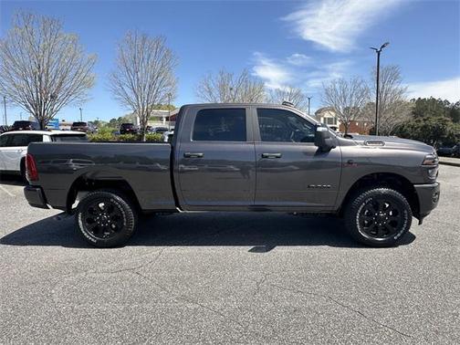 2025 RAM 2500 Big Horn Crew Cab 4x4 6'4' Box