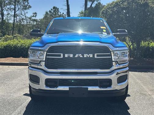 2021 RAM 2500 Tradesman Crew Cab 4x4 6'4' Box