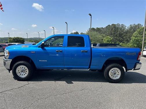 2021 RAM 2500 Tradesman Crew Cab 4x4 6'4' Box