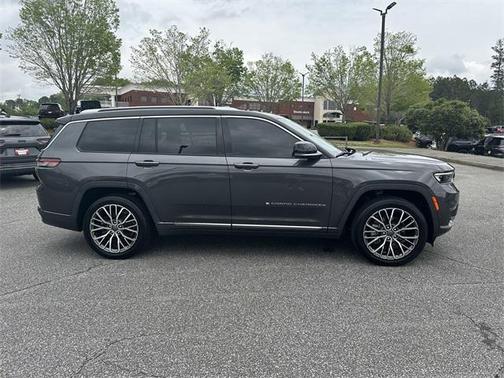 2022 Jeep Grand Cherokee L Summit Reserve