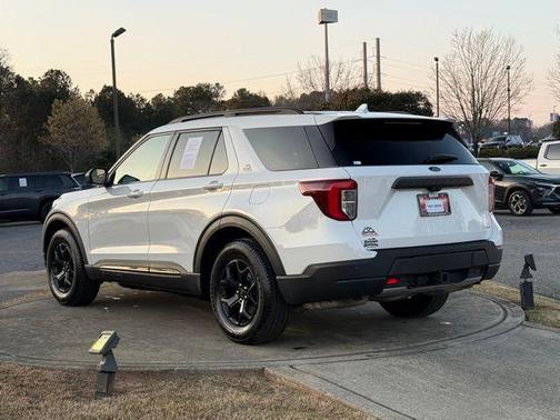 Star White Metallic Tri-Coat 2021 Ford Explorer Timberline