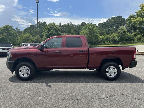 2024 RAM 2500 Tradesman Crew Cab 4x4 6'4' Box