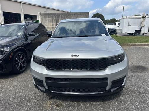 2024 Jeep Grand Cherokee L Altitude