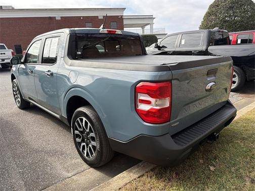 2022 Ford Maverick Lariat