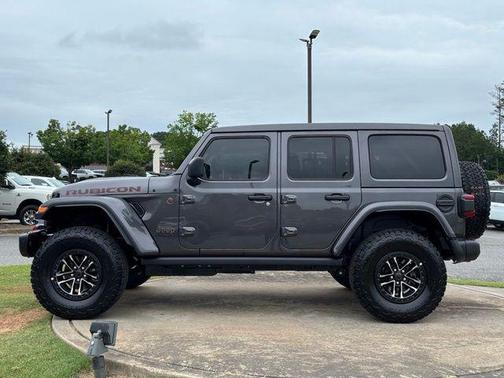 Granite Crystal Metallic Clearcoat 2026 Jeep Wrangler Rubicon