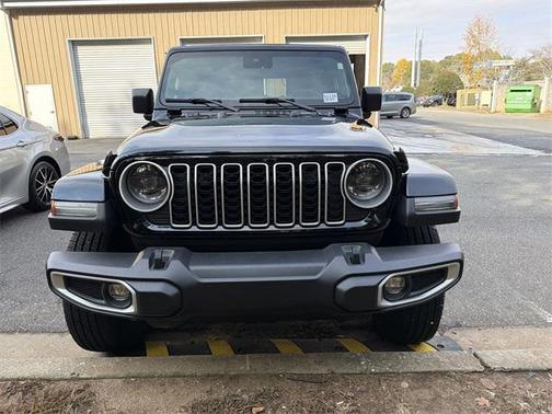 2024 Jeep Wrangler 4-Door Sahara 4x4
