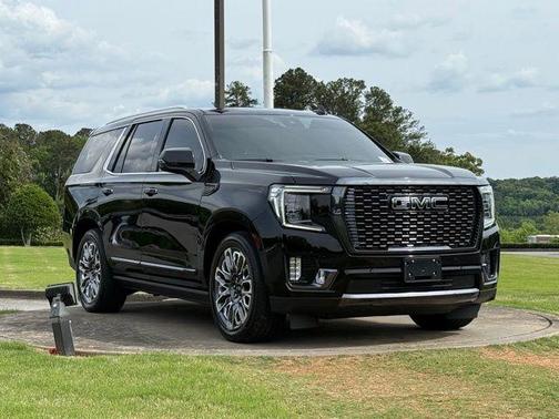 Onyx Black 2023 GMC Yukon Denali Ultimate