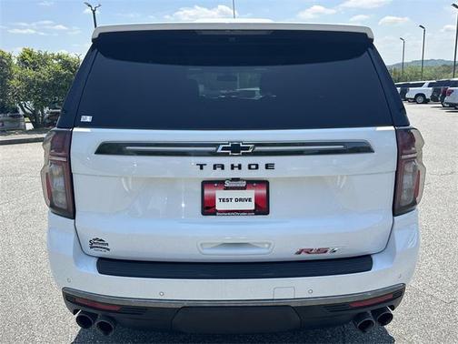 2022 Chevrolet Tahoe 4WD RST