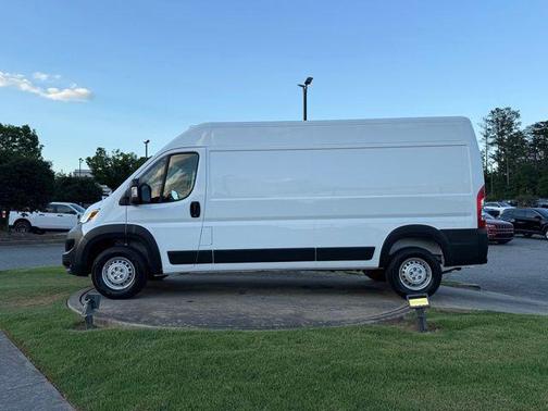 Bright White Clearcoat 2026 RAM ProMaster 2500 Tradesman