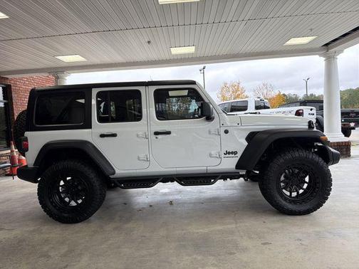 Bright White Clearcoat 2025 Jeep Wrangler Sport S
