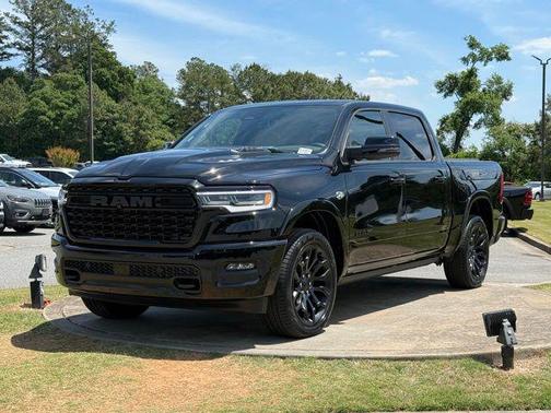 Diamond Black Crystal Pearlcoat 2026 RAM 1500 Limited