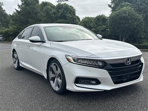 2020 Honda Accord Touring 2.0T