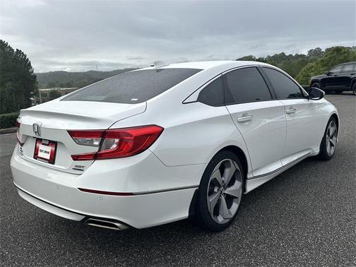 2020 Honda Accord Touring 2.0T