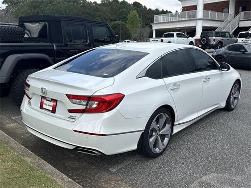 2020 Honda Accord Touring 2.0T