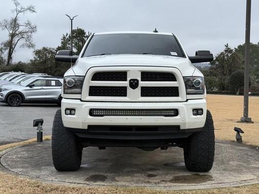 2017 RAM 2500 Laramie Crew Cab 4x4 6'4' Box