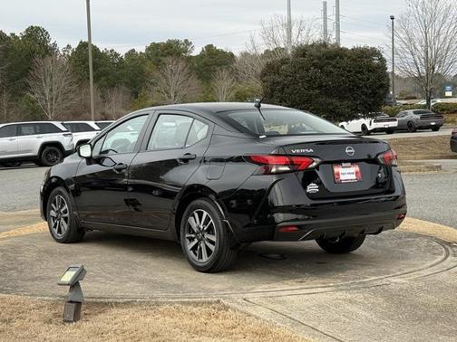 2024 Nissan Versa 1.6 S