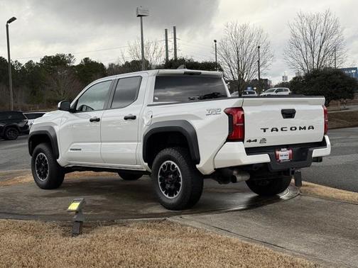2024 Toyota Tacoma TRD Off-Road