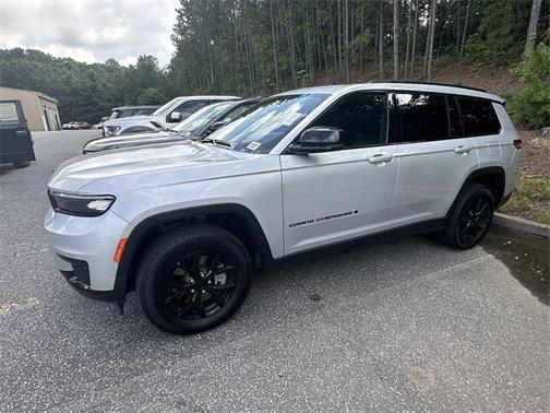 2024 Jeep Grand Cherokee L Altitude