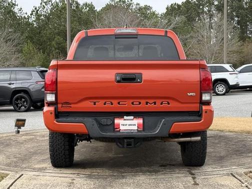 2018 Toyota Tacoma TRD Sport