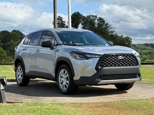 Sonic Silver 2022 Toyota Corolla Cross L