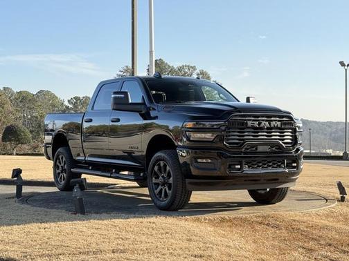 2025 RAM 2500 Big Horn Crew Cab 4x4 6'4' Box