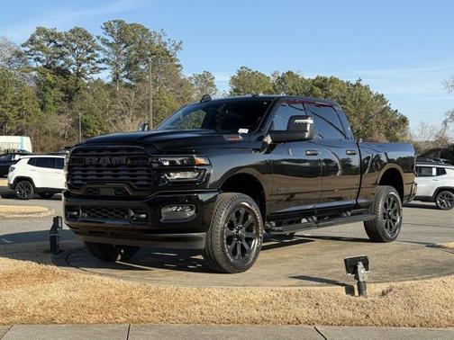 2025 RAM 2500 Big Horn Crew Cab 4x4 6'4' Box