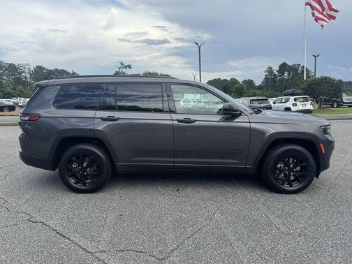 2024 Jeep Grand Cherokee L Altitude