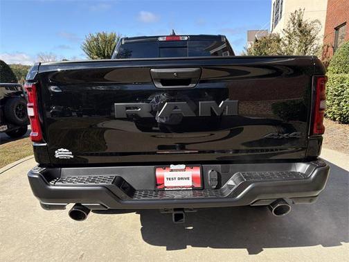 2026 RAM 1500 Warlock Crew Cab 4x4 5'7' Box