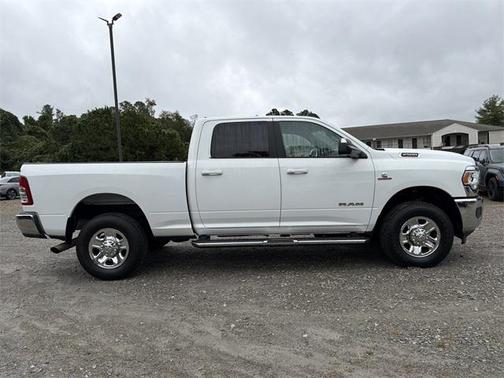 2021 RAM 2500 Big Horn Crew Cab 4x4 6'4' Box