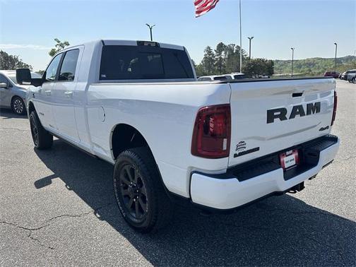 2025 RAM 2500 Laramie Crew Cab 4x4 6'4' Box